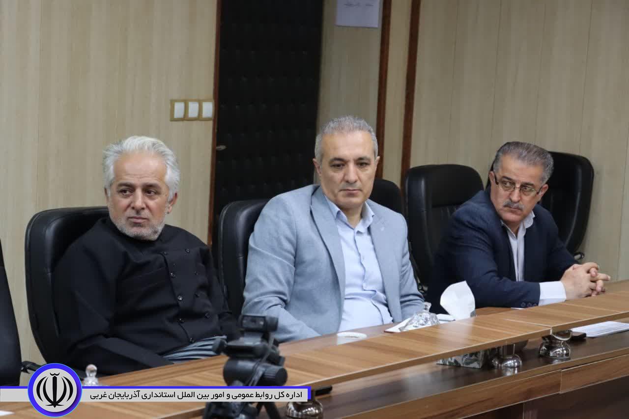 بانک اطلاعات مربوط به خانوادههای نیازمند مهاباد راهاندازی شود