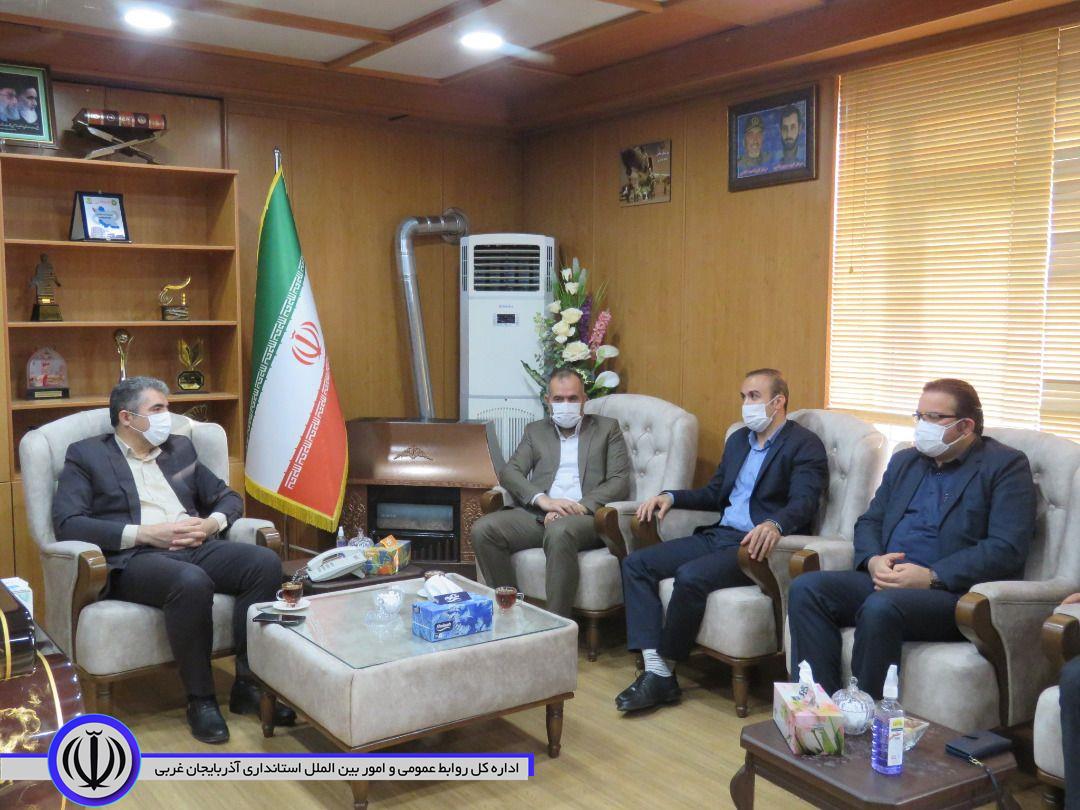 دیدار اعضای شورا و شهردار جدید شهرستان با فرماندار ویژه مهاباد