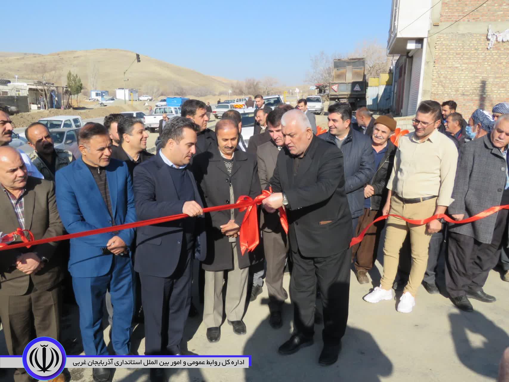 بهسازی و آسفالت معابر روستای برهان افتتاح شد