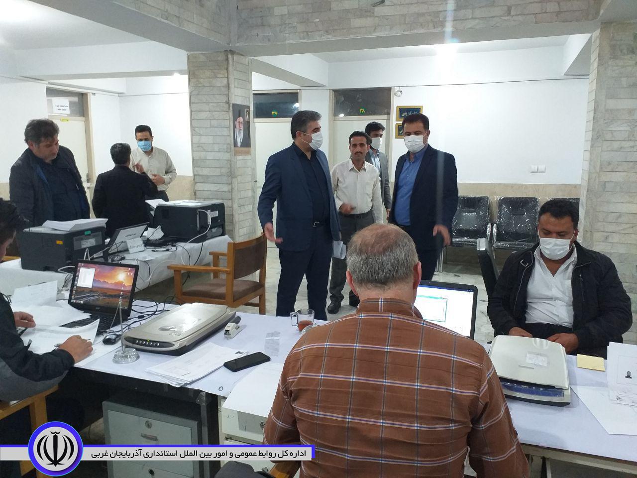 بازدید فرماندار مهاباد از ستاد انتخابات شوراهای روستایی شهرستان
