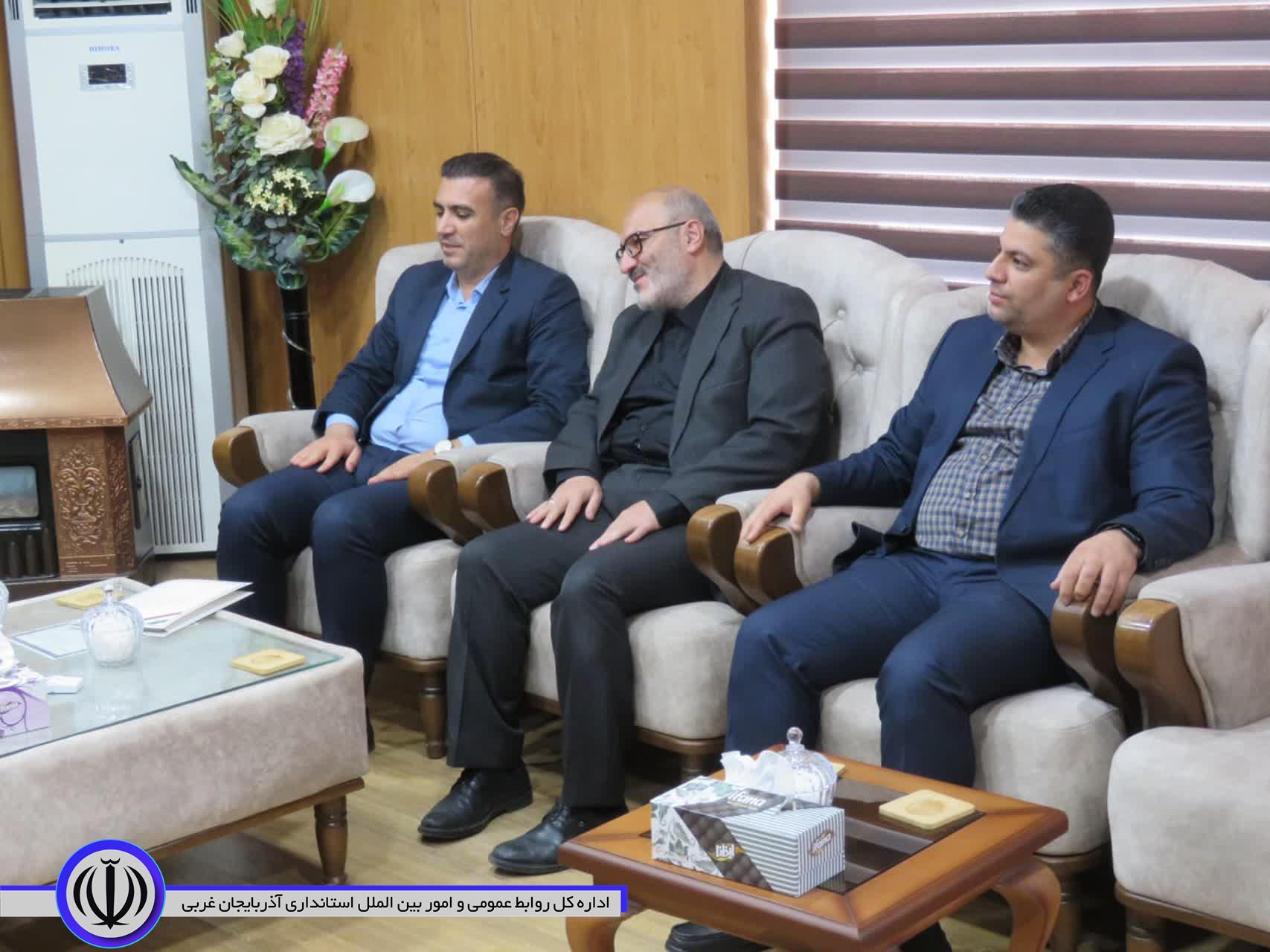 سرپرست اداره راه و شهرسازی شهرستان مهاباد منصوب شد.
