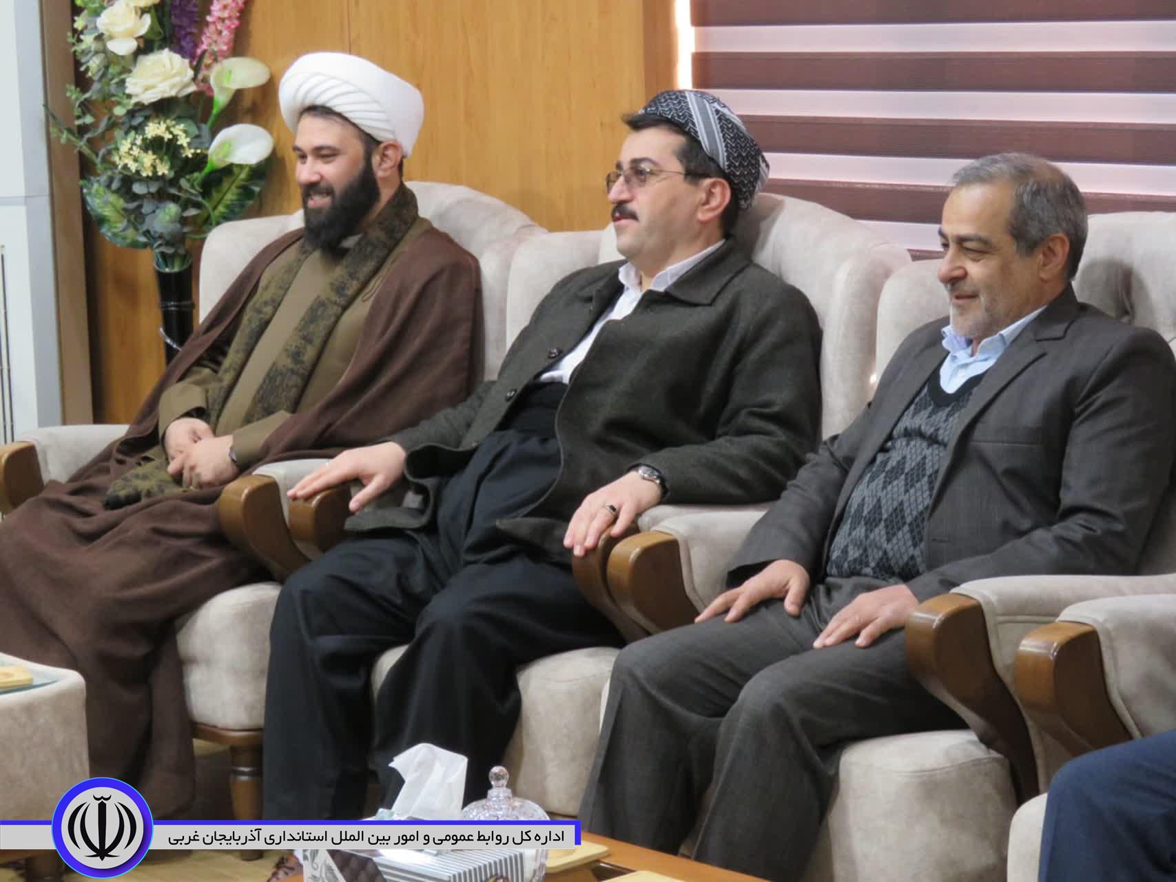 دیدار اعضای شورای نگهبان با سرپرست فرمانداری ویژه مهاباد