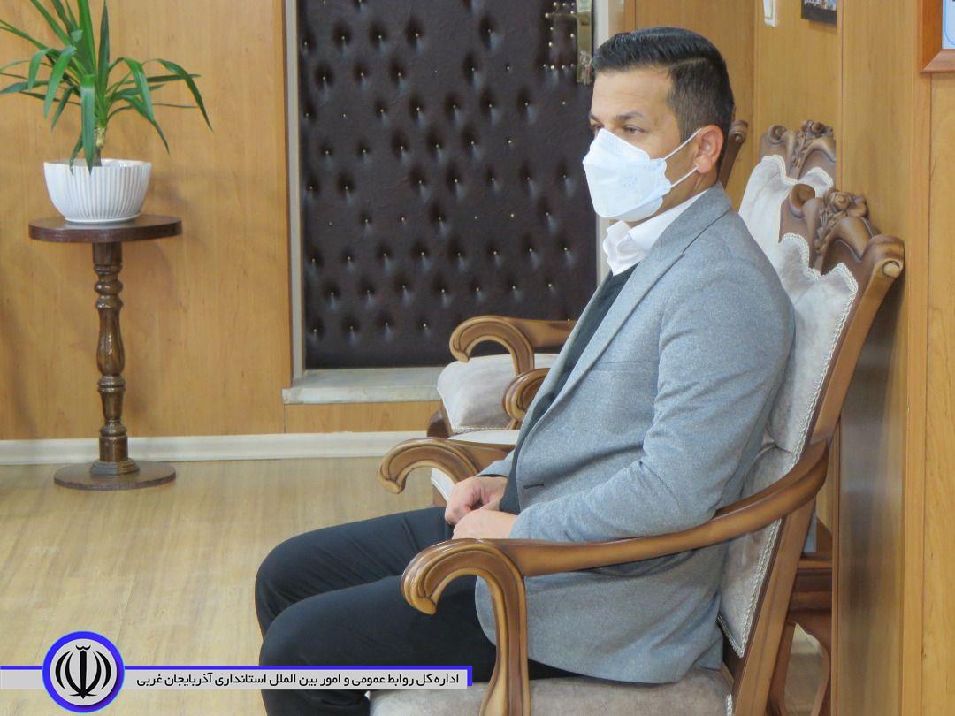 دیدار اعضای شورا و شهردار جدید شهرستان با فرماندار ویژه مهاباد
