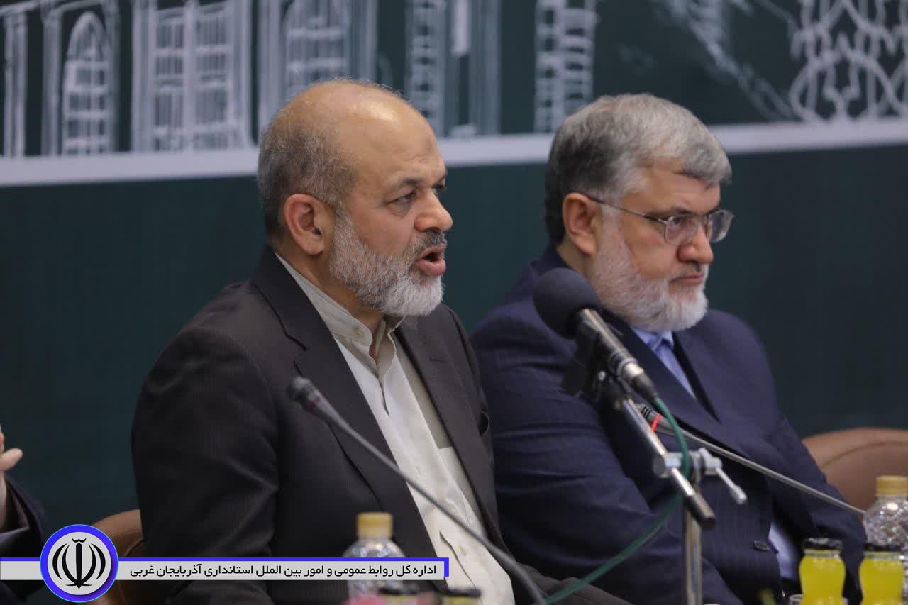 گفتگوی استاندار آذربایجانغربی با استاندار اربیل و هیات اقلیم کردستان عراق