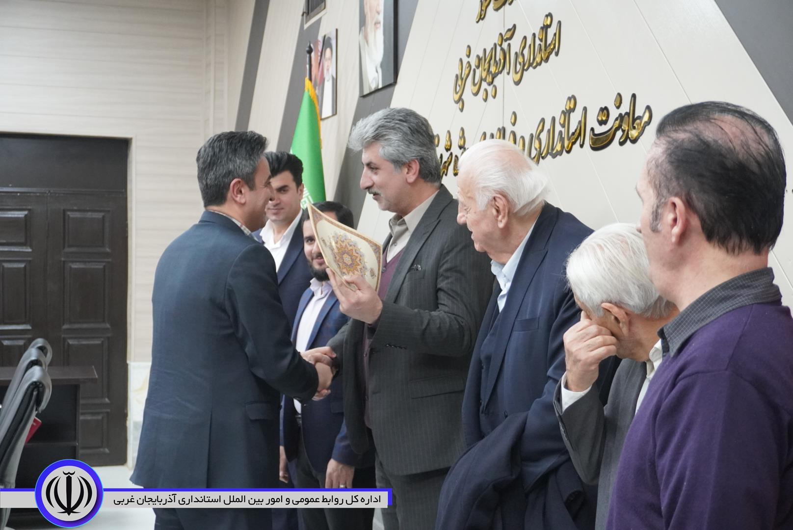 اتصال بیش از 100 مدرسه در مهاباد به شبکه فیبر نوری تا چند ماه آینده