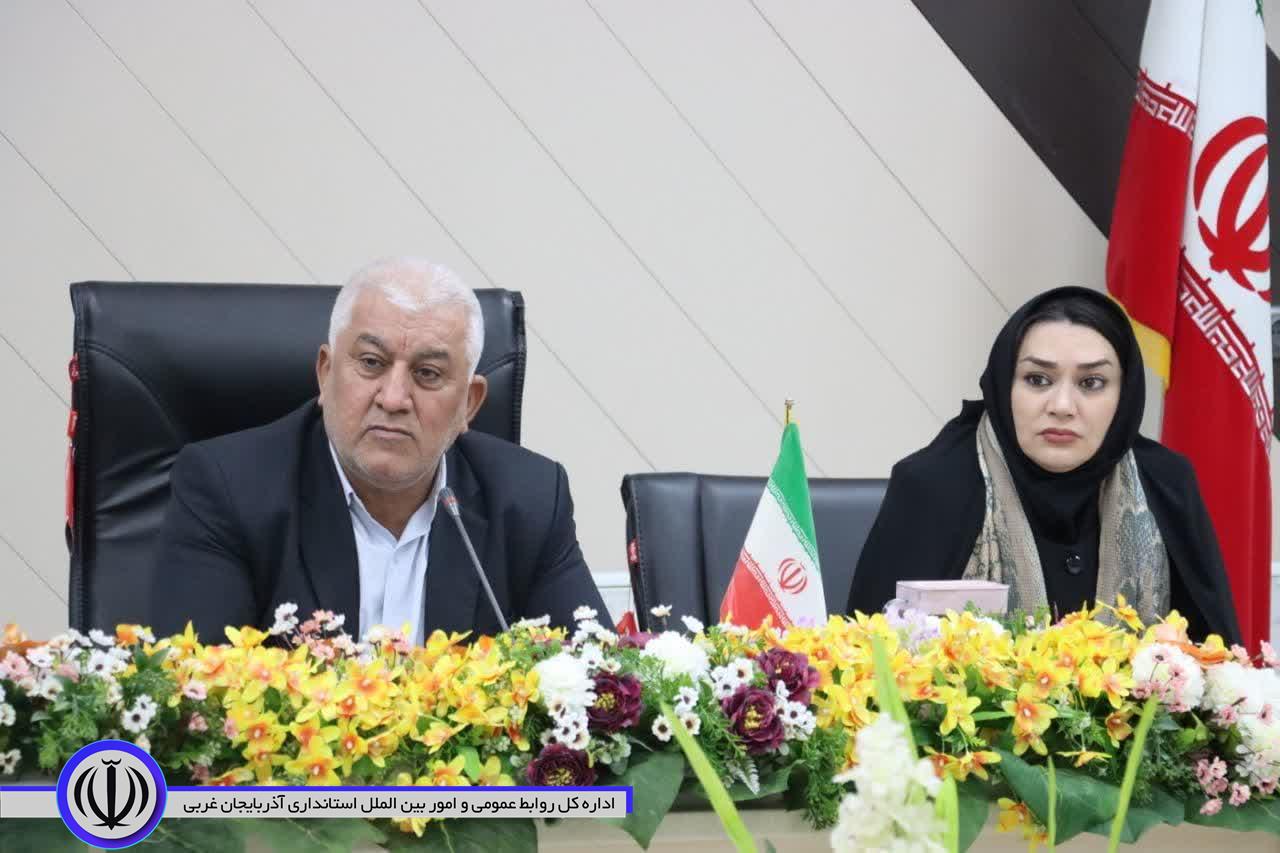 بررسی راهکارهای افزایش سواد سلامت و کاهش آسیب های اجتماعی در مهاباد