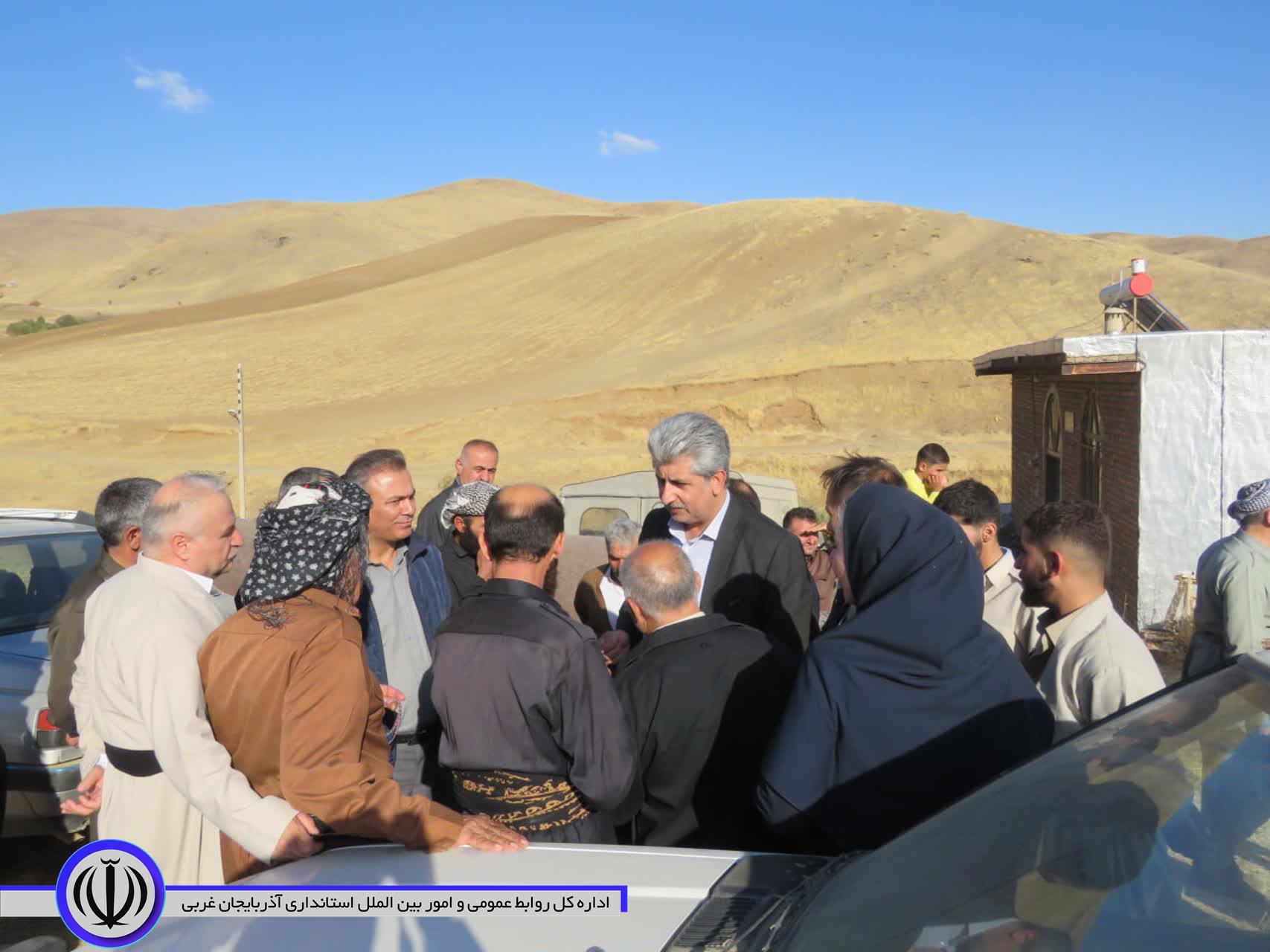 میز خدمت ویژه هفته دفاع مقدس در روستای محمود آباد_دول بهار برگزار شد