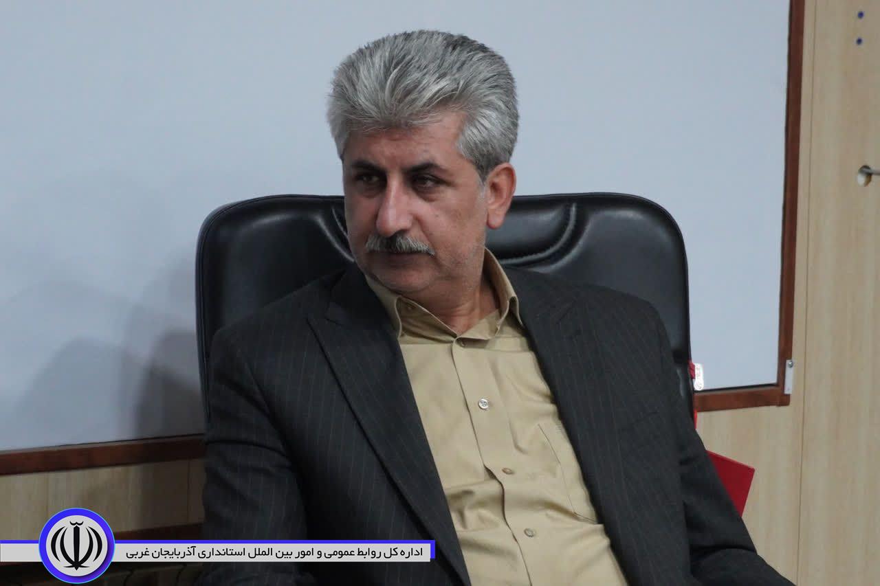 تصاویری از جلسه ملاقات عمومی فرماندار مهاباد در چهارشنبه های مردمی