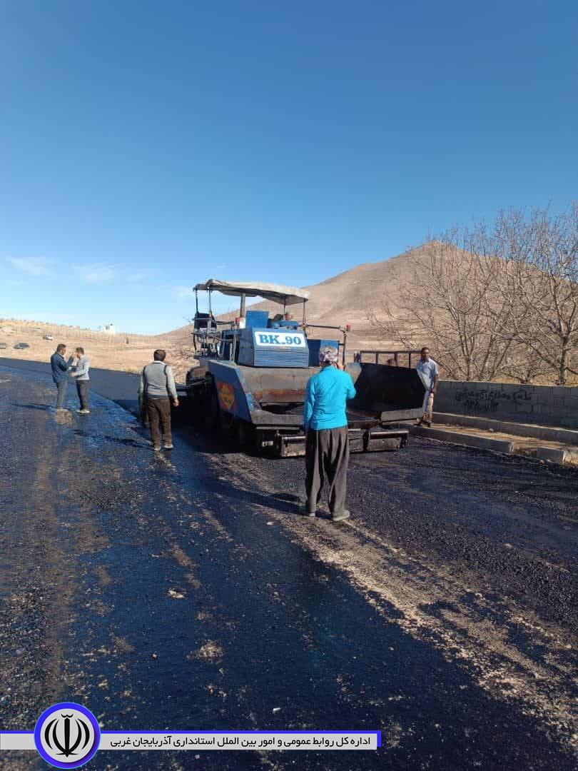 آسفالت معابر روستای قمطره