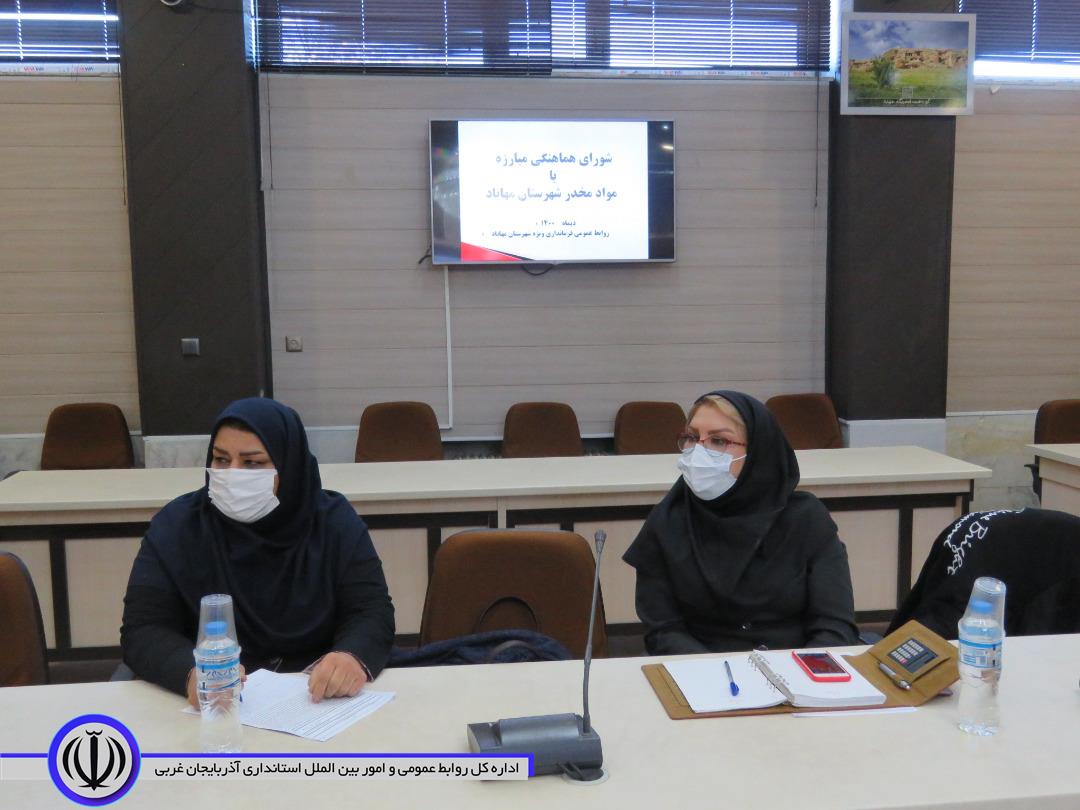 معاون فرماندار مهاباد: خلاء قانونی در برخورد با فعالیت قلیان سراها وجود دارد