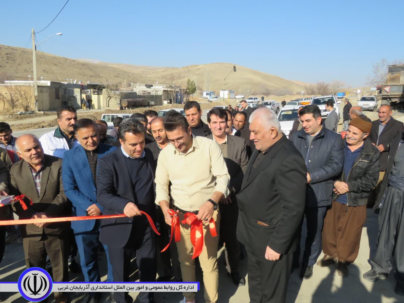 بهسازی و آسفالت معابر روستای برهان افتتاح شد
