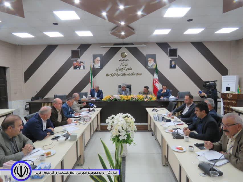 فرماندار مهاباد: کشاورزان باید بر اساس واقعیت کم‌آبی برنامه‌ریزی کنند