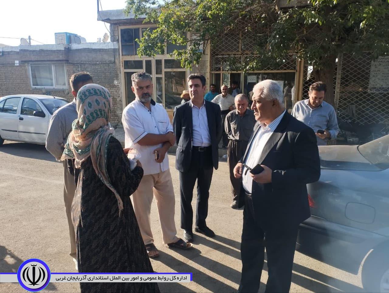 بازدید سرزده فرماندار ویژه شهرستان مهاباد از ادارات دولتی شهر خلیفان