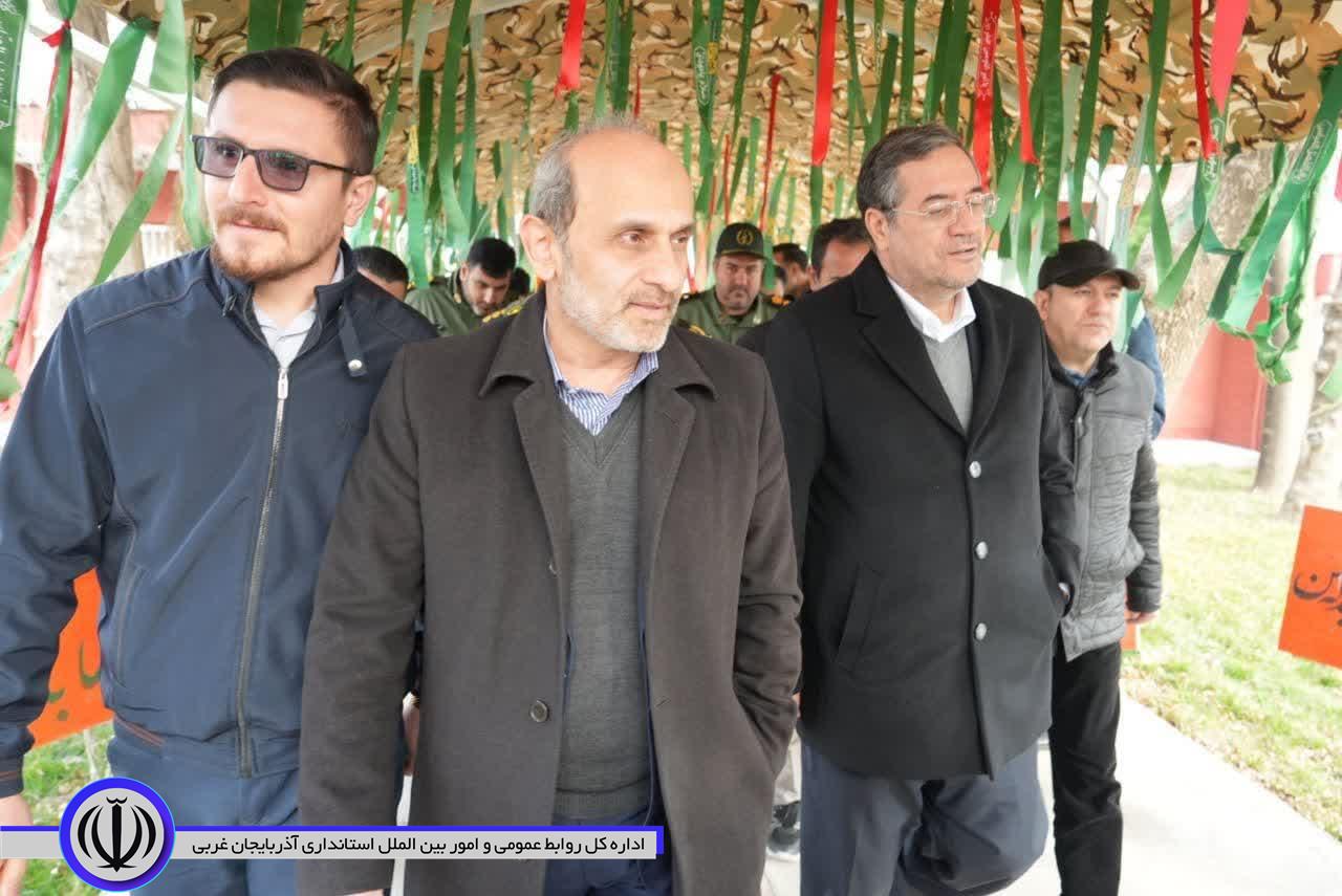 بازدید رئیس سازمان صدا و سیما و استاندار آذربایجانغربی از بخشهای مختلف یادمان شهید کاوه در مهاباد