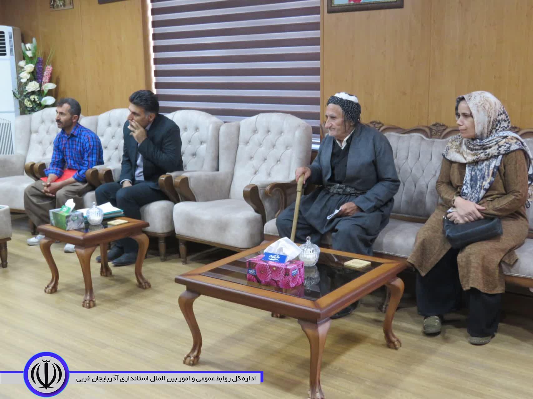 ملاقات عمومی فرماندار مهاباد با شهروندان برگزار شد