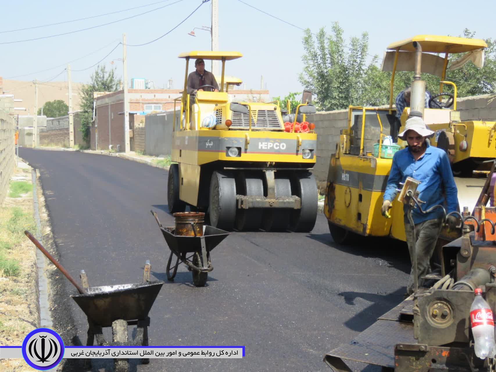 معابر روستاهای شهرستان مهاباد زیر بار آسفالت رفت