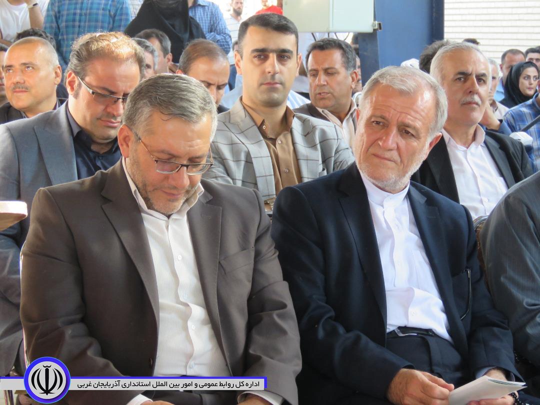 طرح شبکه آبیاری تحت فشار روستای قم قلعه مهاباد به بهره برداری رسید