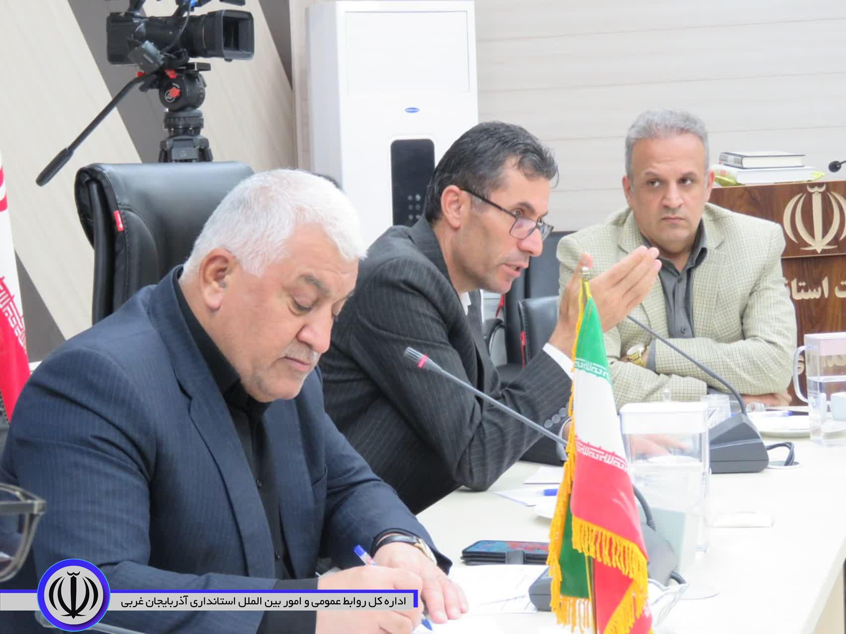 فرماندار: روستاییان مهاباد از وام 3.5 میلیارد ریالی ساخت مسکن استفاده کنند