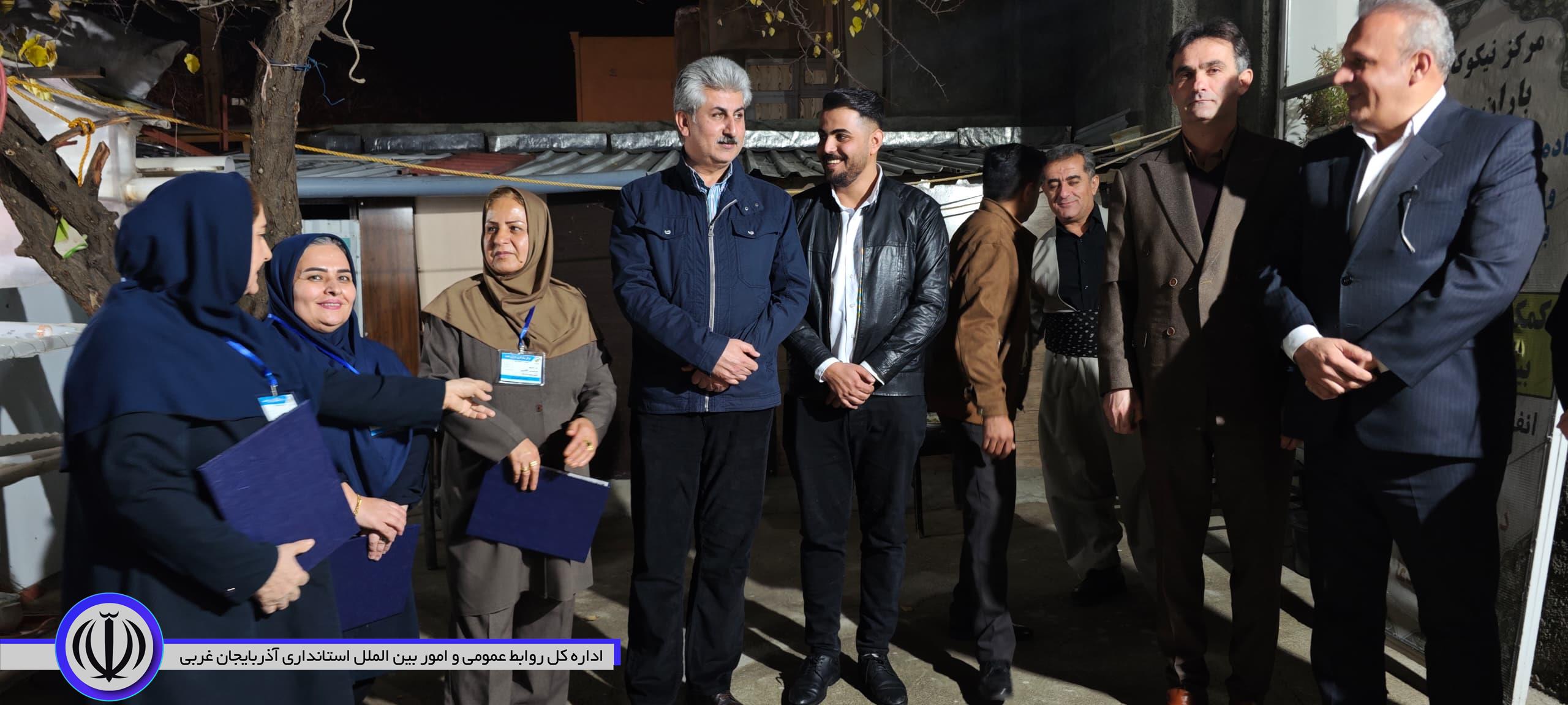 بازدید فرماندار ویژه شهرستان مهاباد از نمایندگی بنیاد کودک و مرکز نیکوکاری باران رحمت