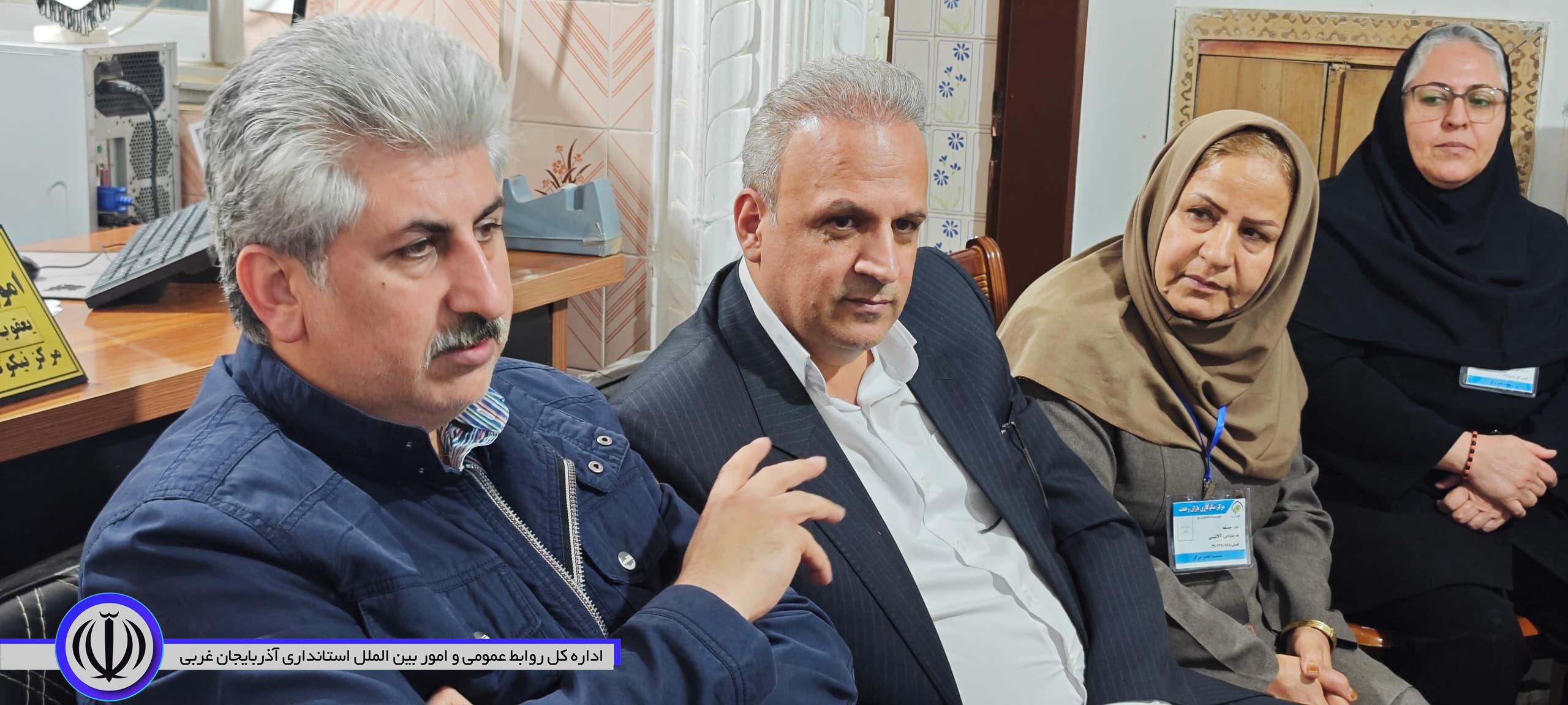 بازدید فرماندار ویژه شهرستان مهاباد از نمایندگی بنیاد کودک و مرکز نیکوکاری باران رحمت