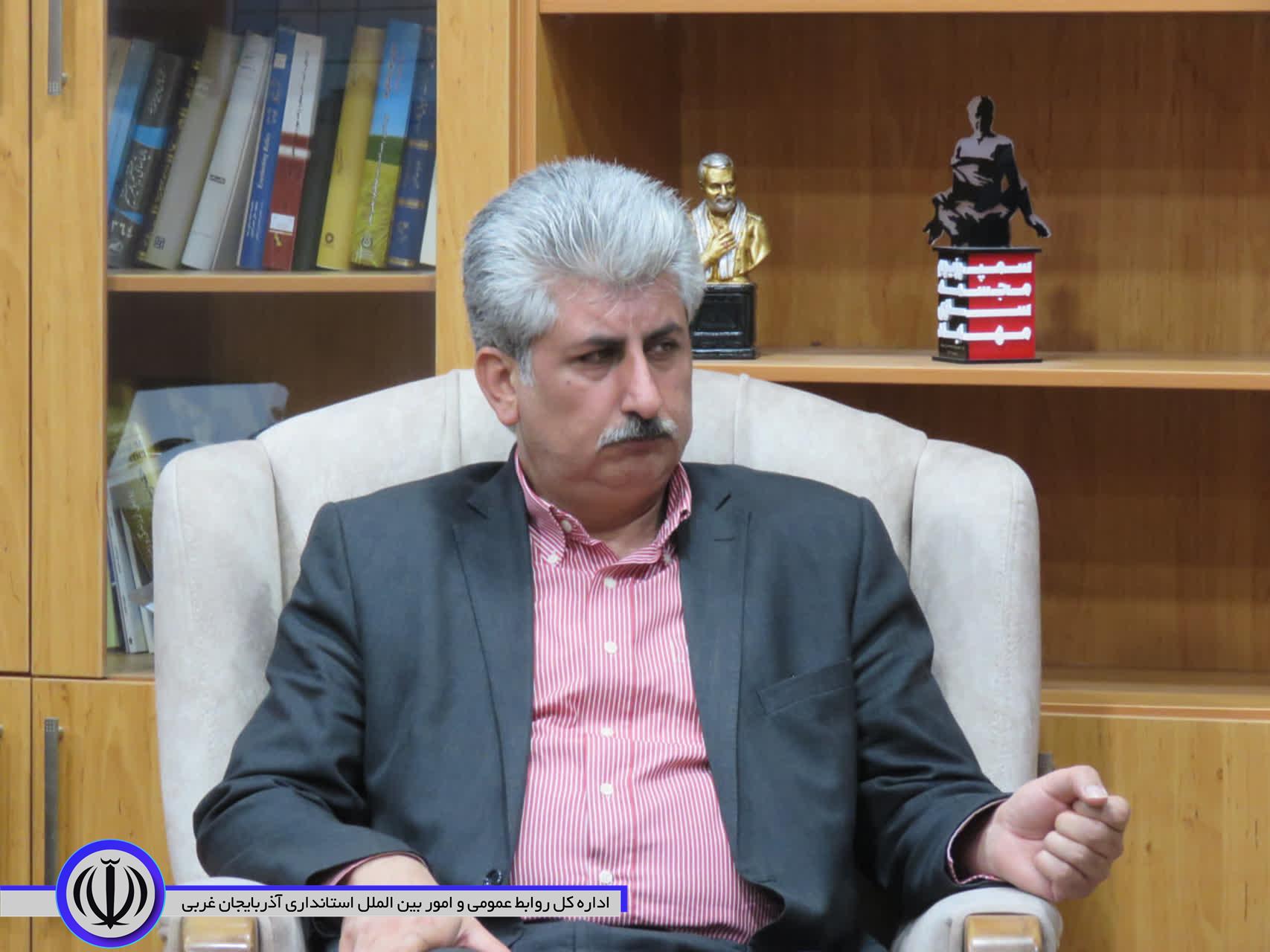 برگزاری مراسم تکریم و معارفه رئیس دانشگاه پیام نور واحد مهاباد