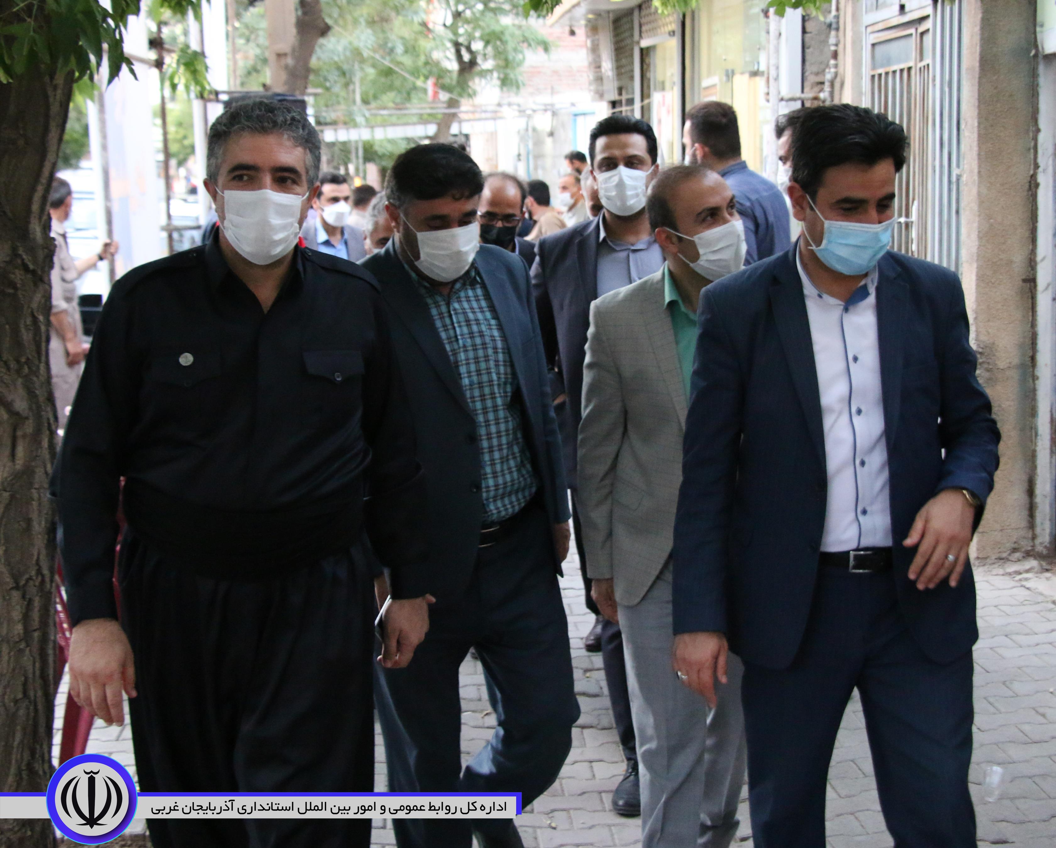 بازدید فرماندار مهاباد از ستاد های تبلیغاتی کاندیدای شوراهای اسلامی شهر