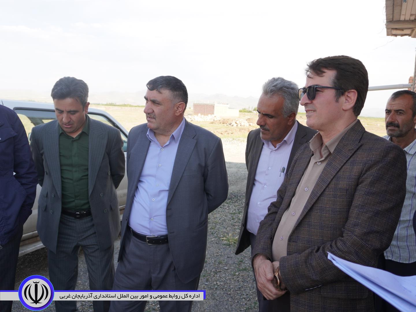 مشکل چندین ساله 178 قطعه زمین بنیاد مسکن در روستای دارلک با دستور فرماندار ویژه مهاباد رفع شد.