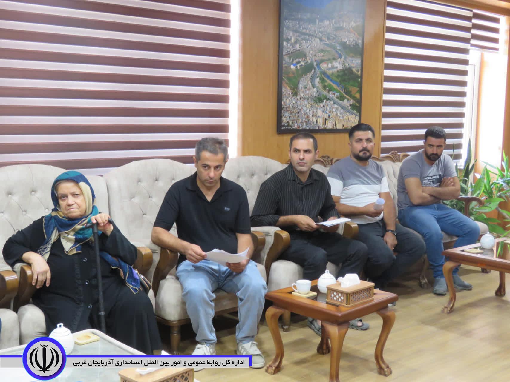 جلسه ملاقات مردمی فرماندار ویژه مهاباد برگزار شد