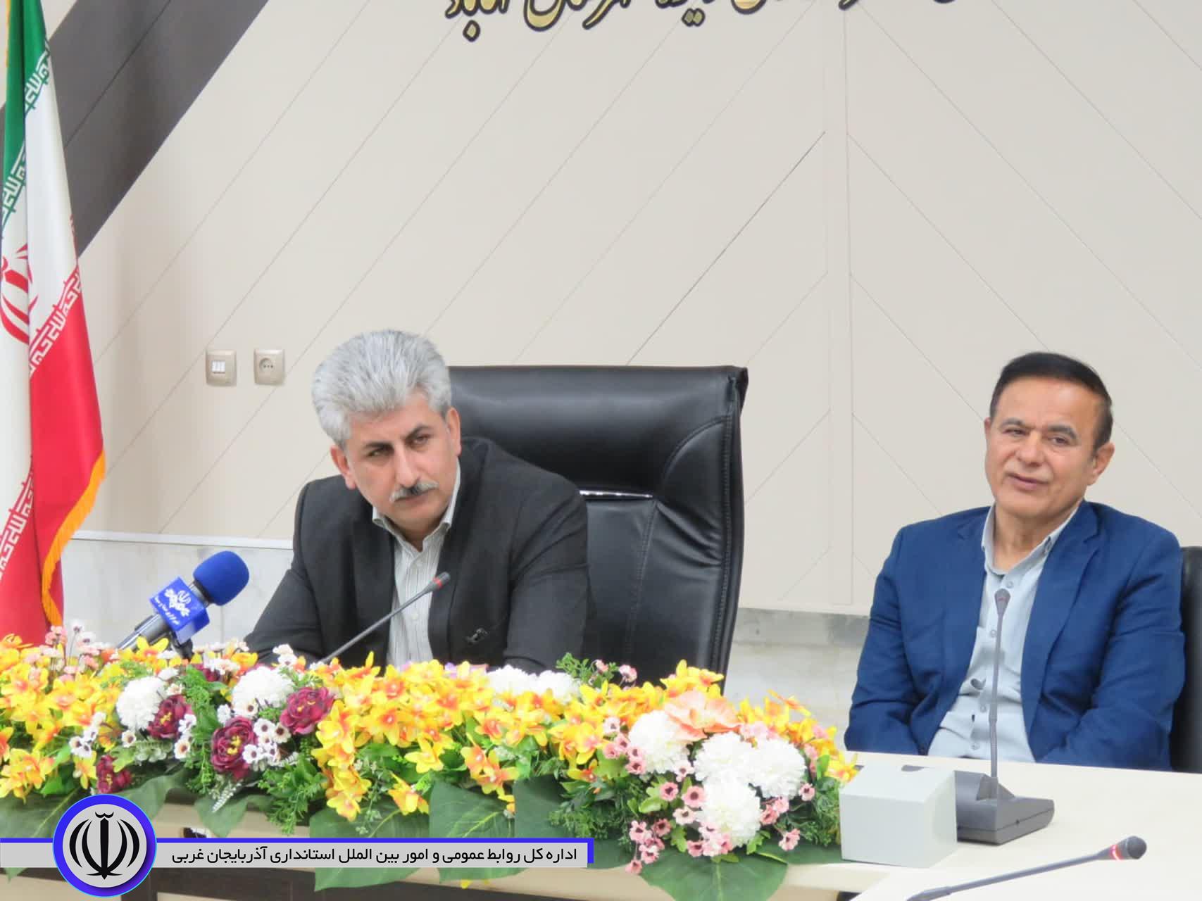 نشست صمیمی فرماندار ویژه مهاباد با جامعه ورزشی این شهرستان