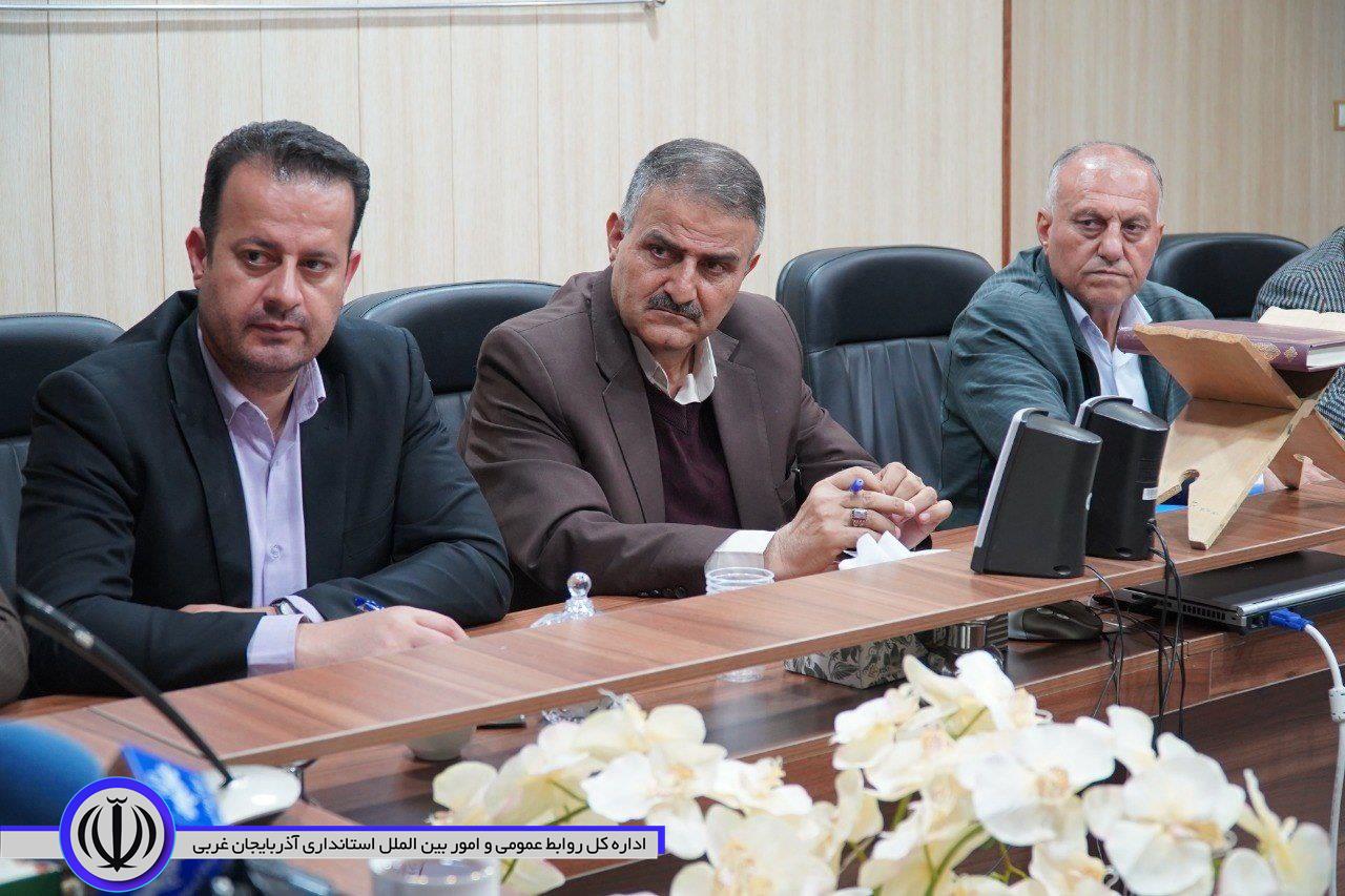 عزم جدی مسوولان مهاباد برای حل معضلات شهرک صنفی کاوه
