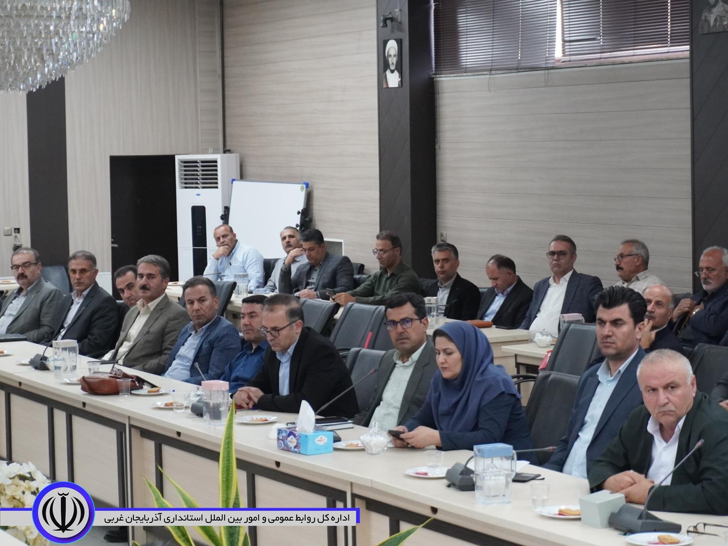 دومین جلسه شورای اداری مهاباد تشکیل شد