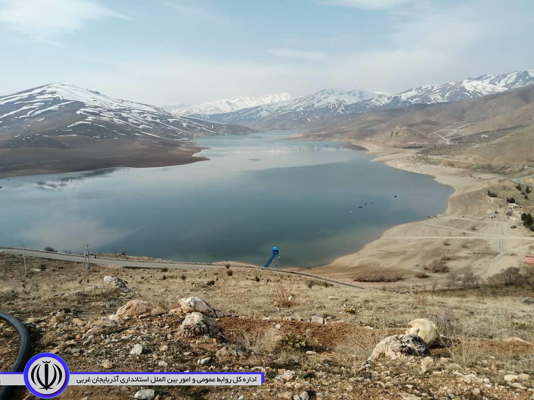 بازدید میدانی فرماندار مهاباد به منظور شناسایی مراکز سرمایه گذاری حوزه گردشگری
