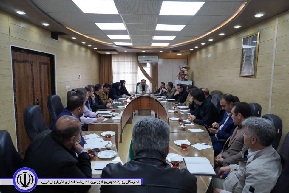 هشدار فرماندار ویژه مهاباد به مدیران کم کار/ مسوولان وظایف خود را به درستی و کامل انجام دهند