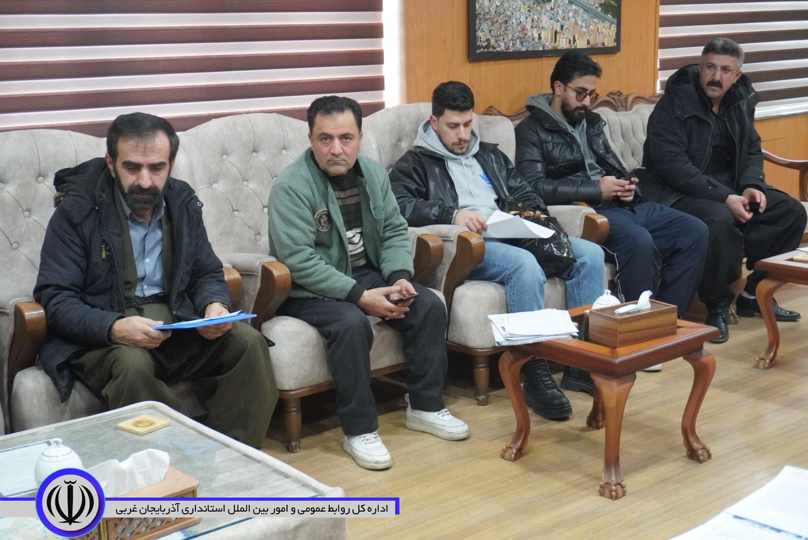 تصاویری از جلسه ملاقات عمومی فرماندار مهاباد در چهارشنبه های مردمی