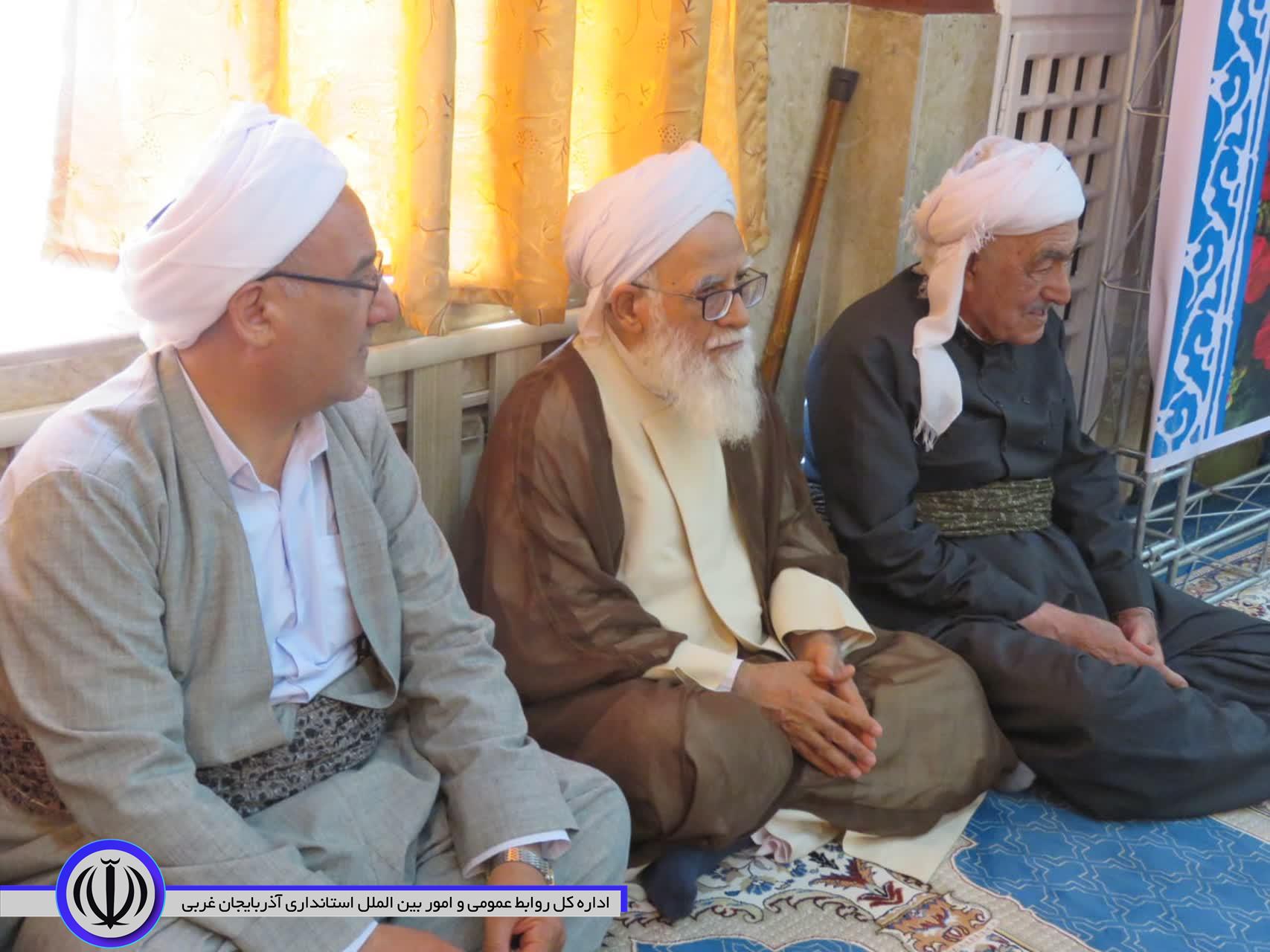 تجلیل از امامان جماعت، فعالان قرآنی و خادمان مساجد مهاباد