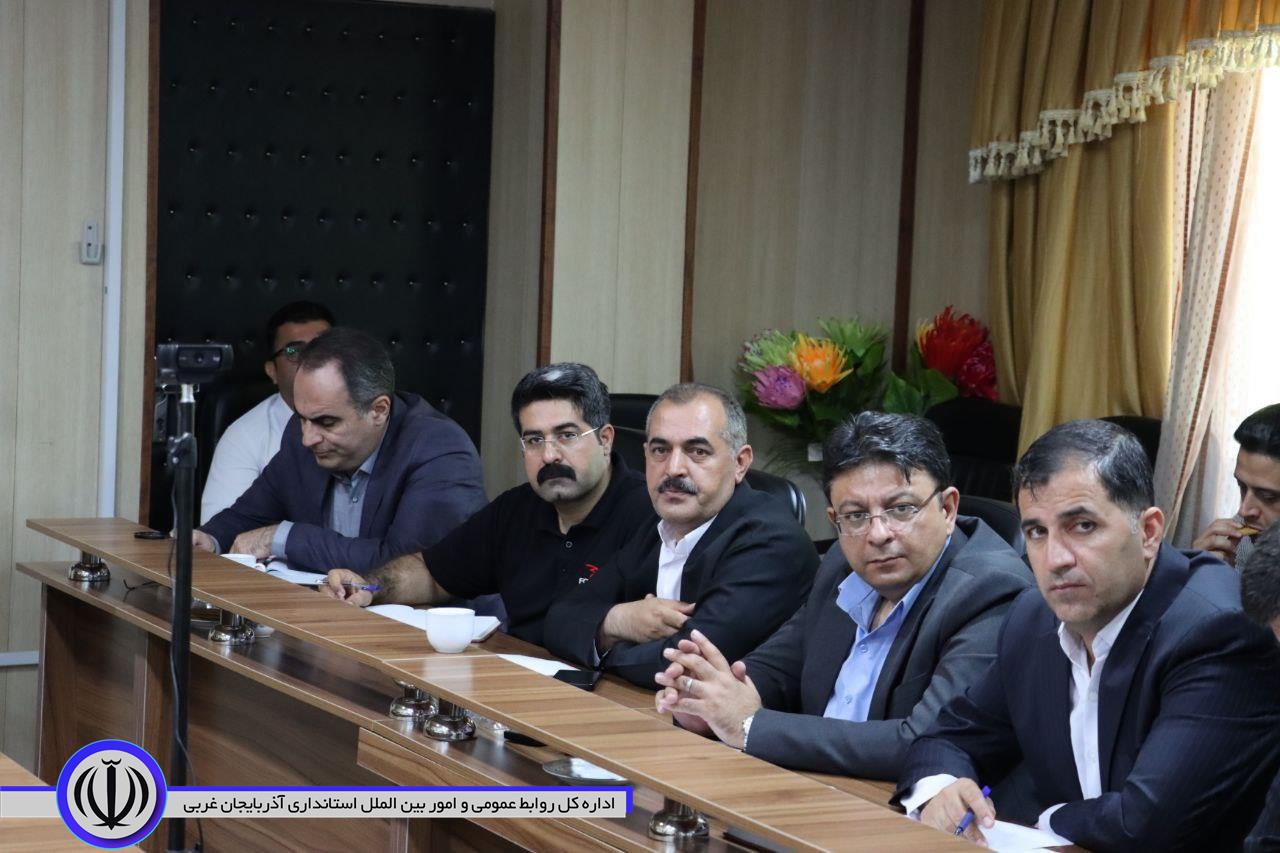 ستاد مسکن مهاباد تشکیل جلسه داد