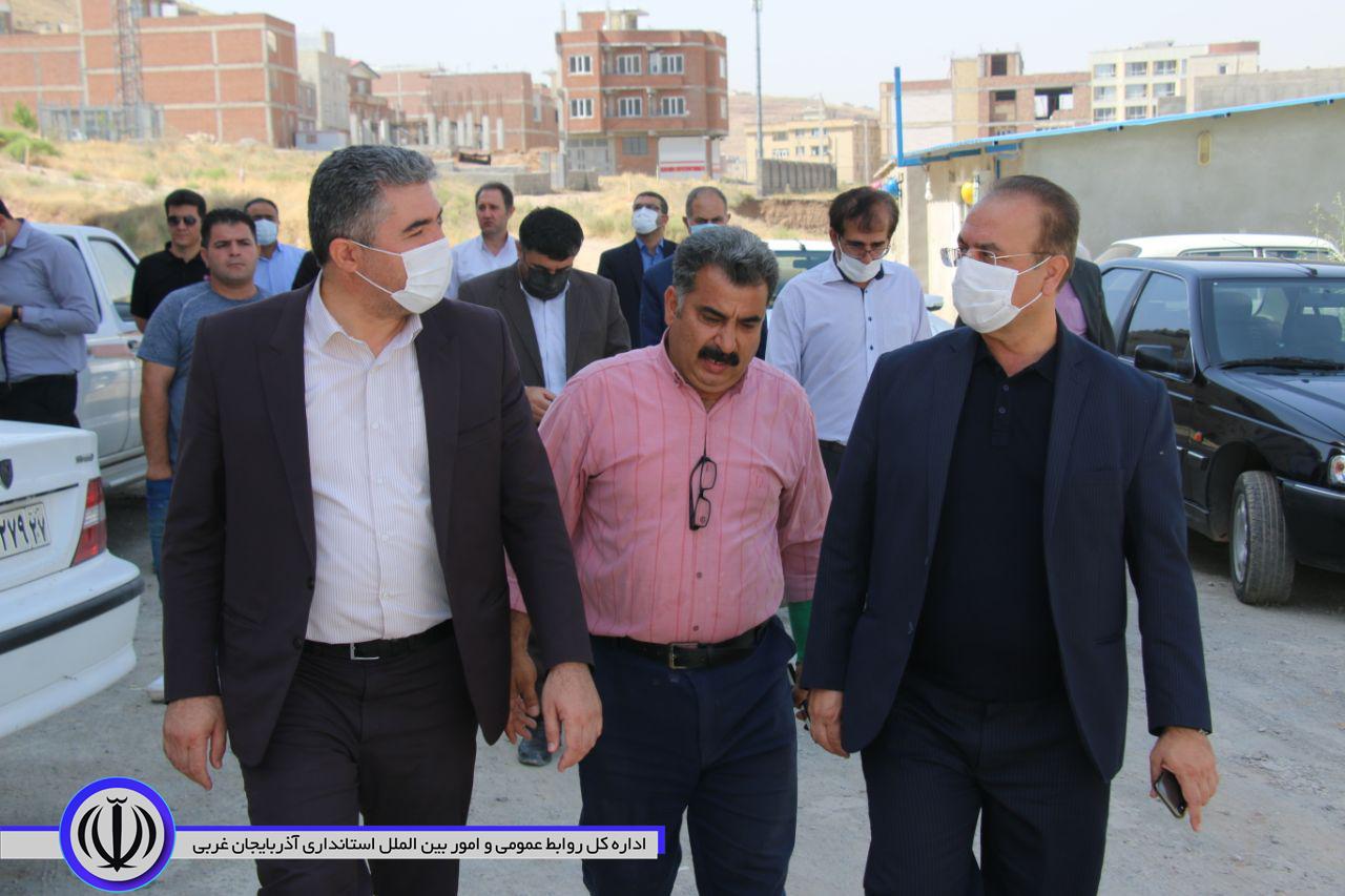 بازدید فرماندار مهاباد از مسکن جامعه ی معلولین شهرستان