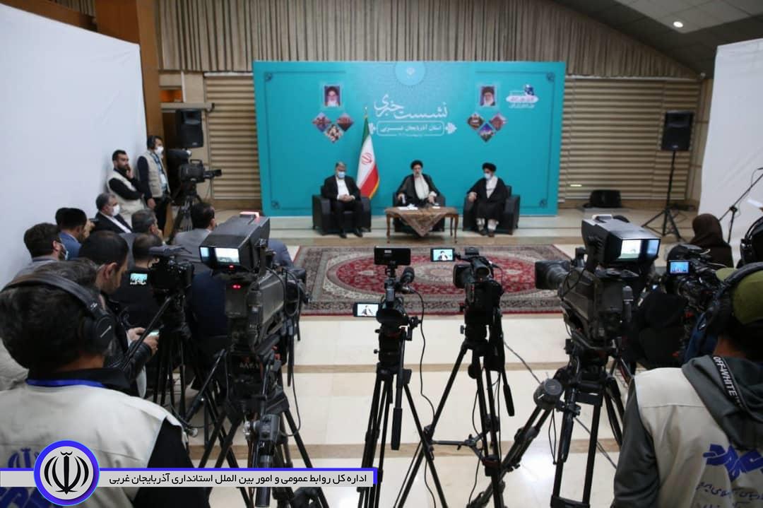 157 مصوبه برای توسعه آذربایجان غربی در سفر استانی به تصویب رسید