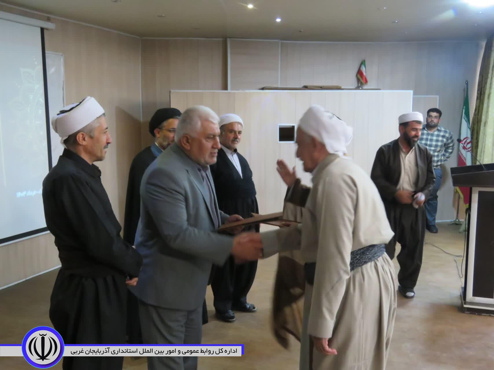 مدیر مرکز اسلامی آذربایجانغربی: عزت امروز ایران در دنیا انکارناپذیر است