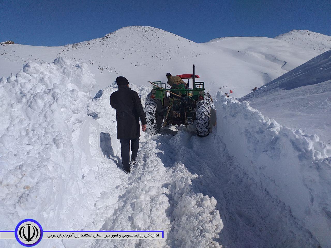 عملیات نجات و امداد مادر باردار در روستای چومل