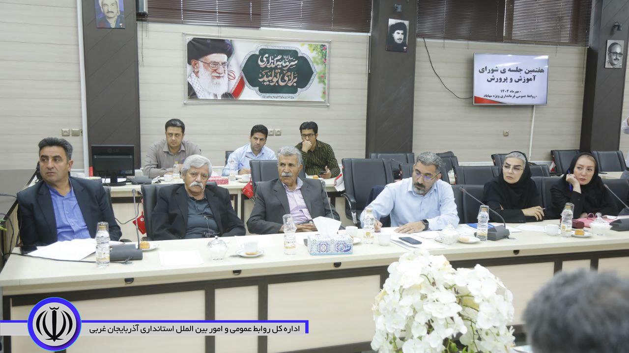 فرماندار مهاباد: حمایت خیرین در 27 پروژه تعیینکننده است