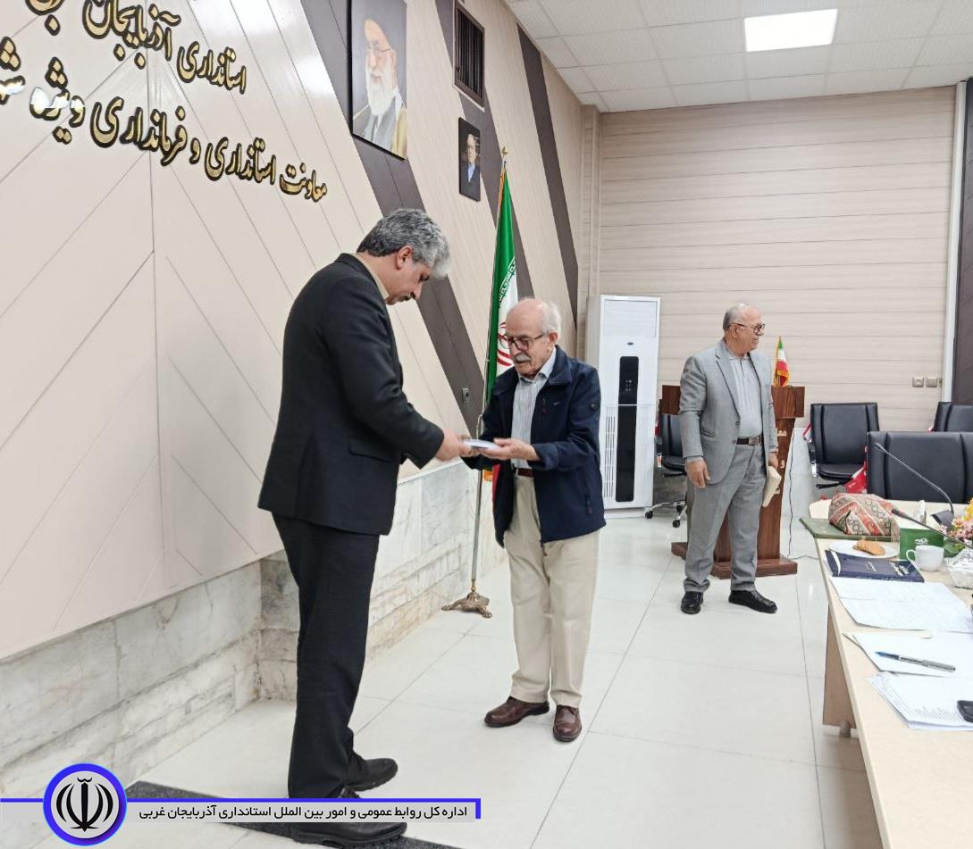 نشست صمیمی جمعیت زاگرس با سرپرست فرمانداری مهاباد