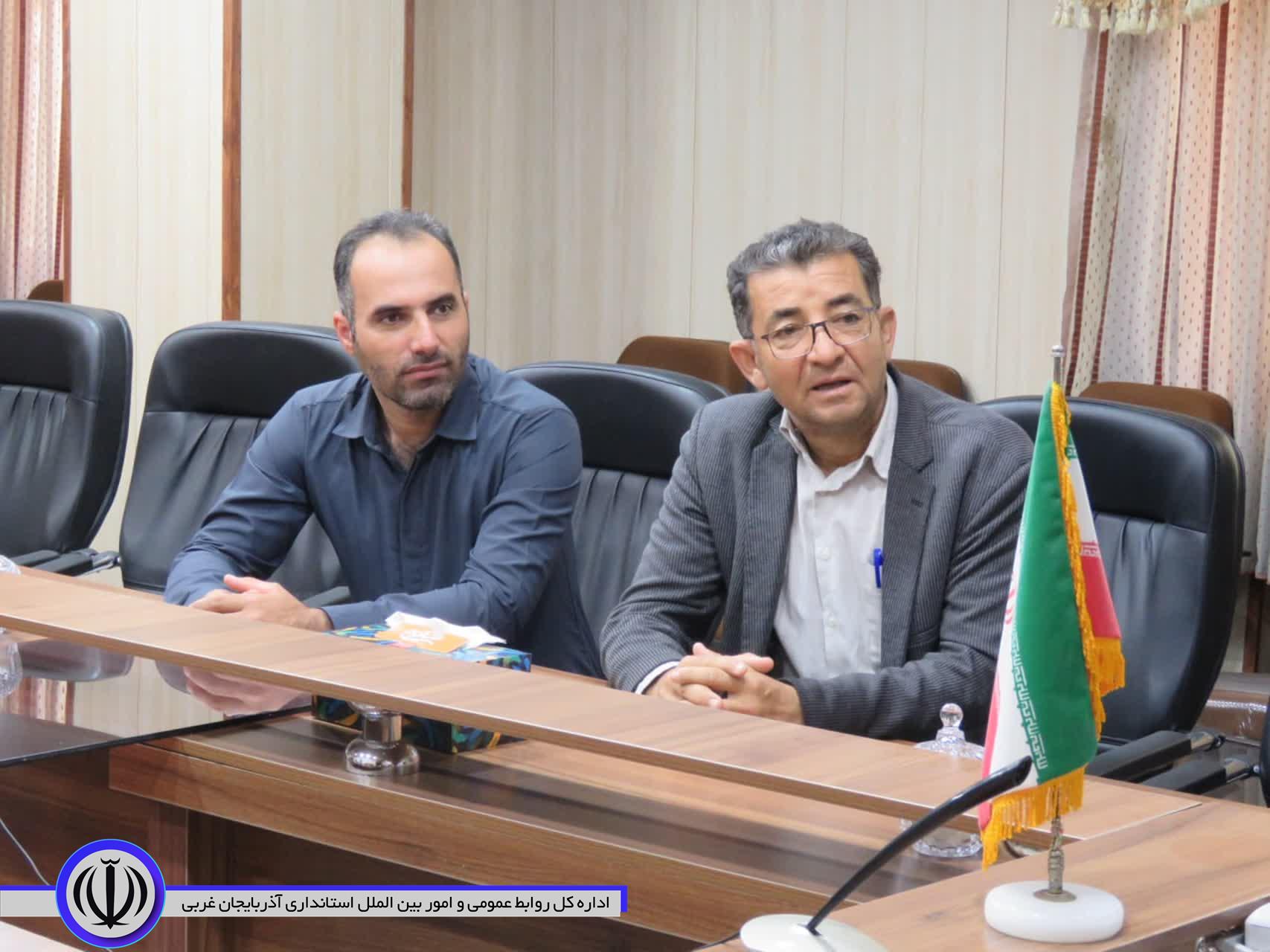جلسه ملاقات مردمی فرماندار مهاباد با شهروندان برگزار شد