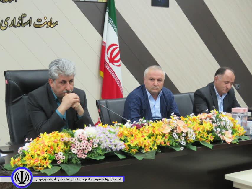 نشست مشورتی دهیاران بخش مرکزی مهاباد برگزار شد