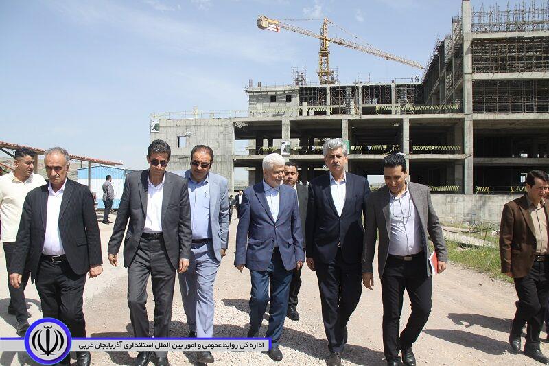 حضور اعضای کمیسیون بهداشت و درمان مجلس، جمعی از معاونان وزارت بهداشت، معاون درمان سازمان تامین اجتماعی کشور معاونین وزرای بهداشت و درمان و تعاون و کار و رفاه اجتماعی و مسولان استانی و شهرستانی