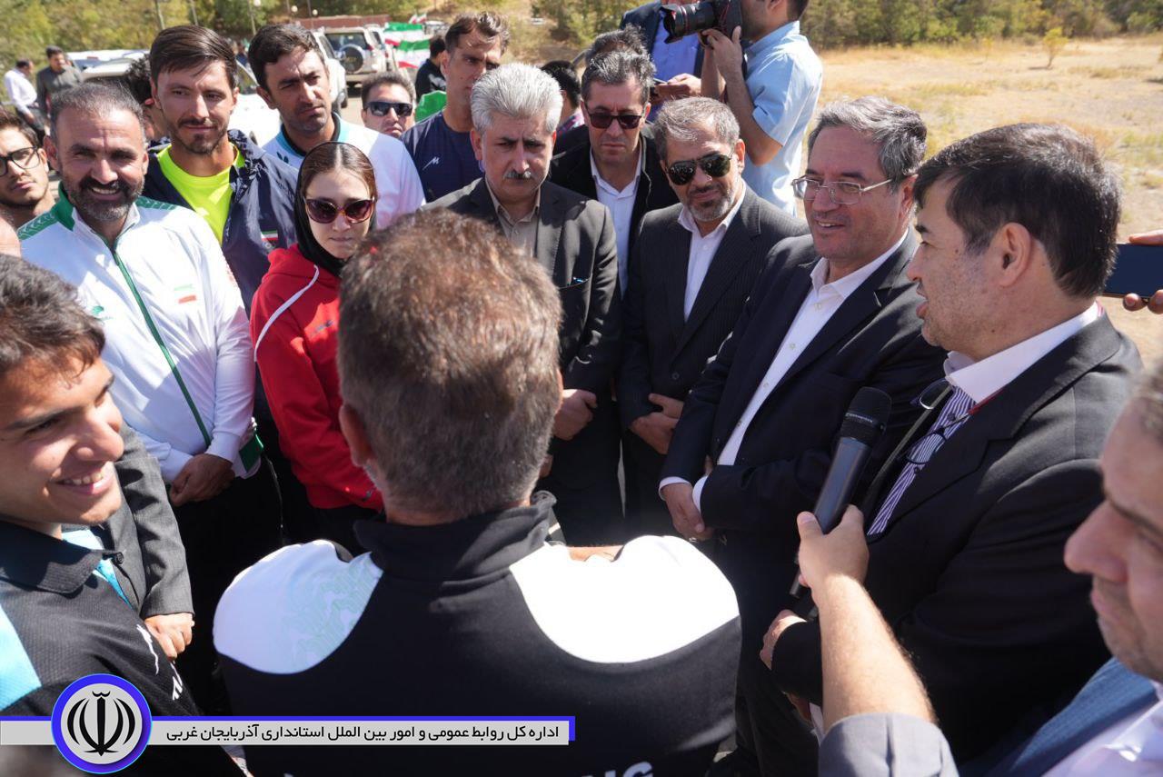 بازدید وزیر ورزش و جوانان از اردوی تیم ملی روئینگ در مهاباد