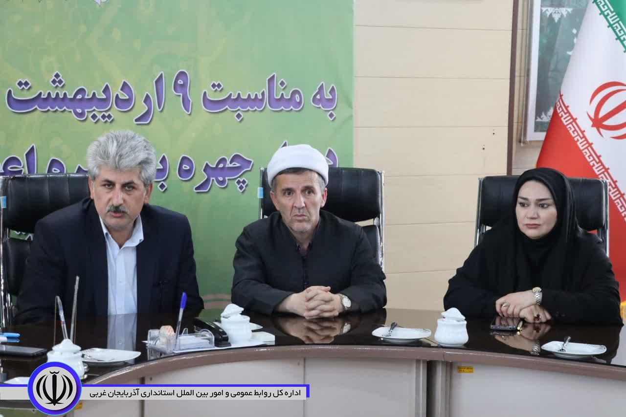 دیدار اعضای شورای تامین و اداری شهرستان با اعضای شورای شهر مهاباد بمناسبت سالروز تاسیس شوراها