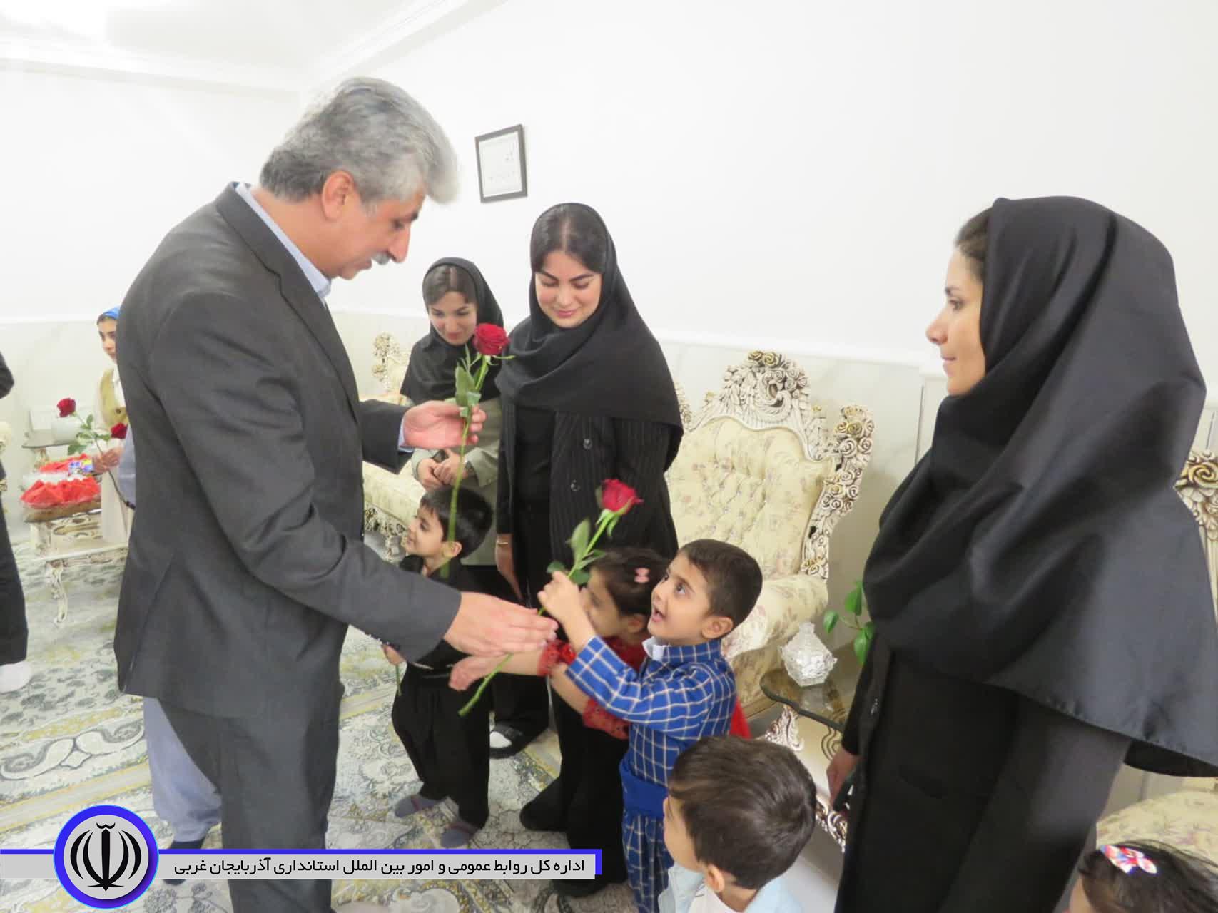 جلسه بررسی مشکلات حوزه بهزیستی در مهاباد برگزار شد