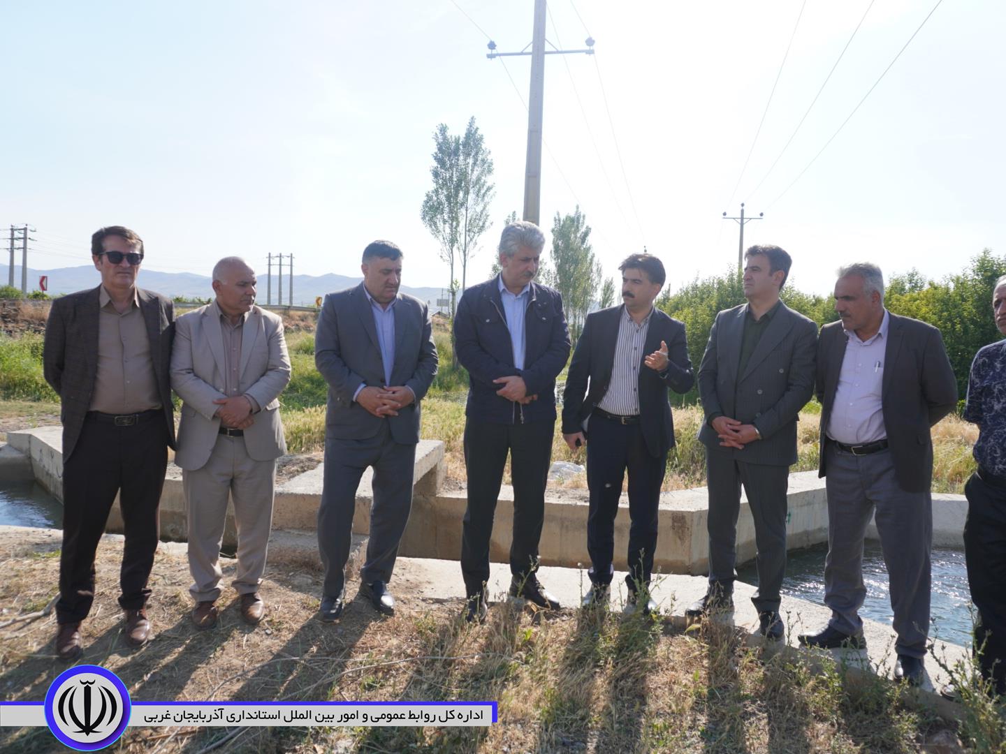 مشکل چندین ساله 178 قطعه زمین بنیاد مسکن در روستای دارلک با دستور فرماندار ویژه مهاباد رفع شد.