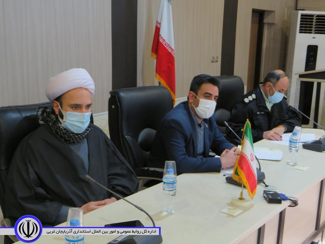 معاون فرماندار مهاباد: خلاء قانونی در برخورد با فعالیت قلیان سراها وجود دارد